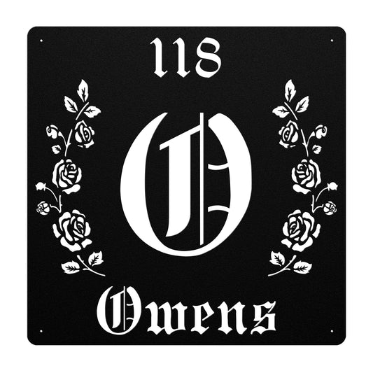 Retro-Gothic Letter O Family Name Sign